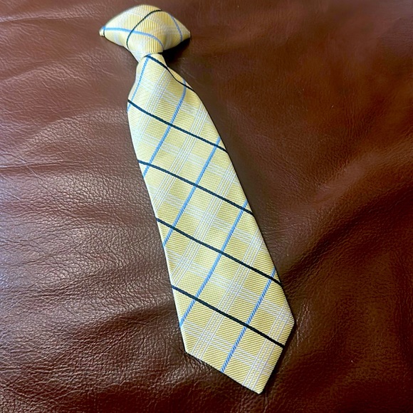 Boys clip on tie - Picture 1 of 3